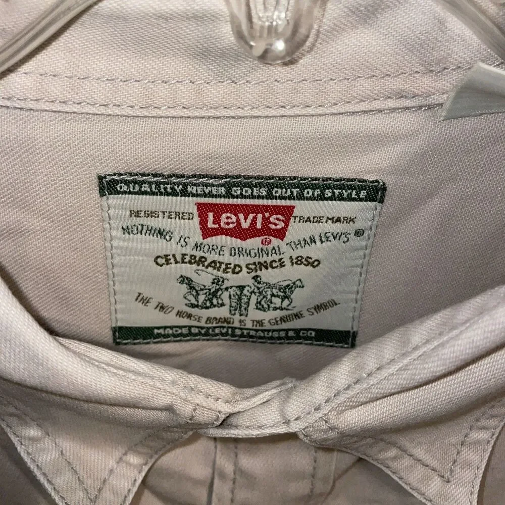 Levis this mens